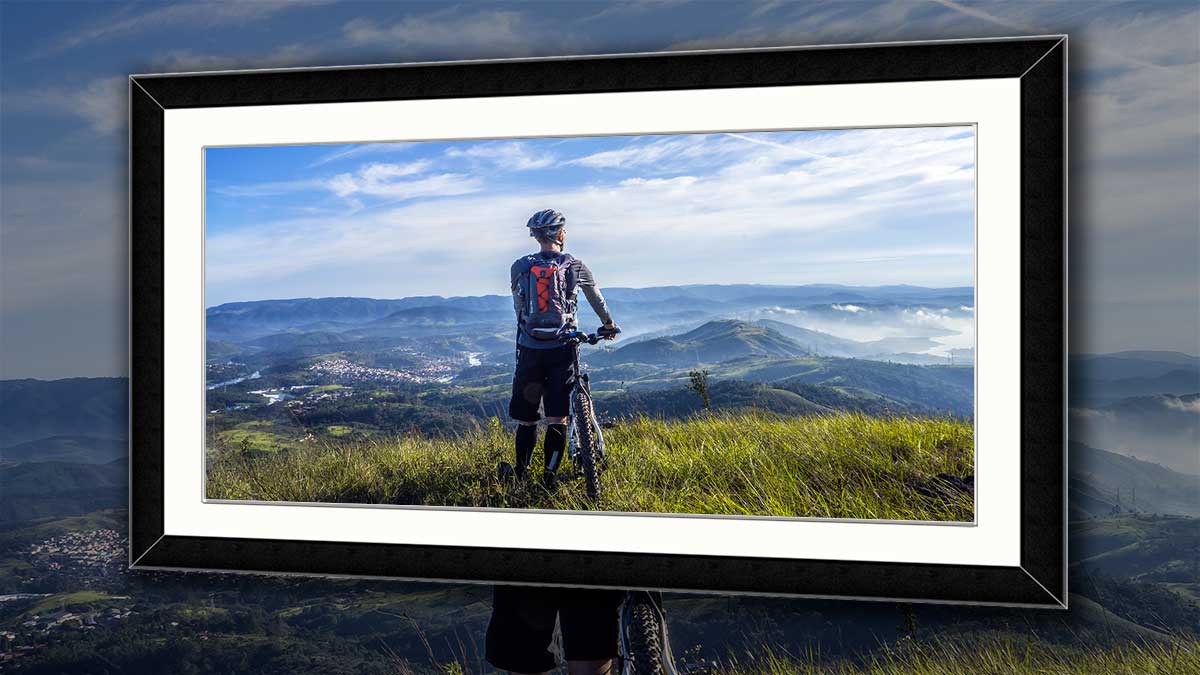 Frame for panoramic photo